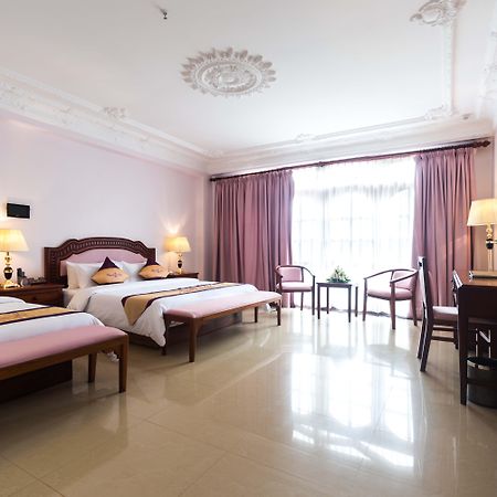 Regency Angkor Hotel Siem Reap Eksteriør billede