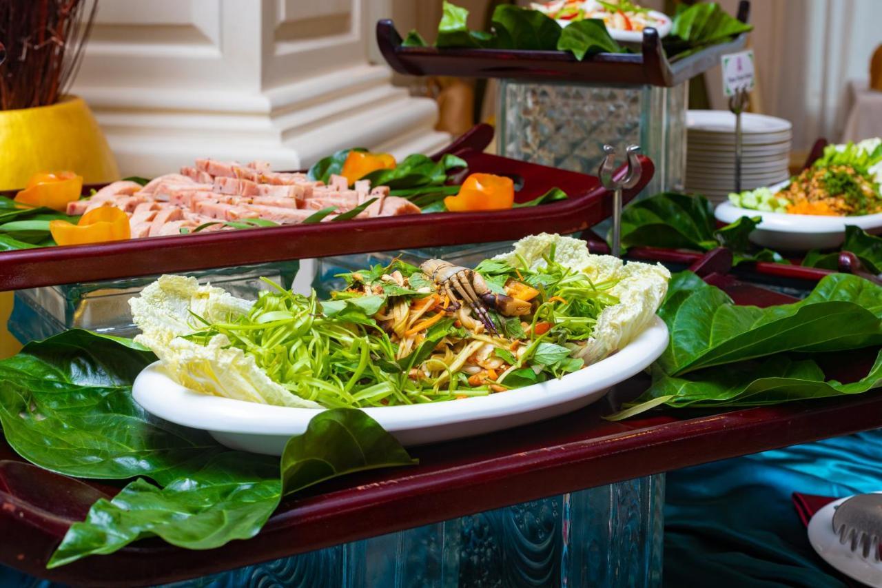 Regency Angkor Hotel Siem Reap Eksteriør billede