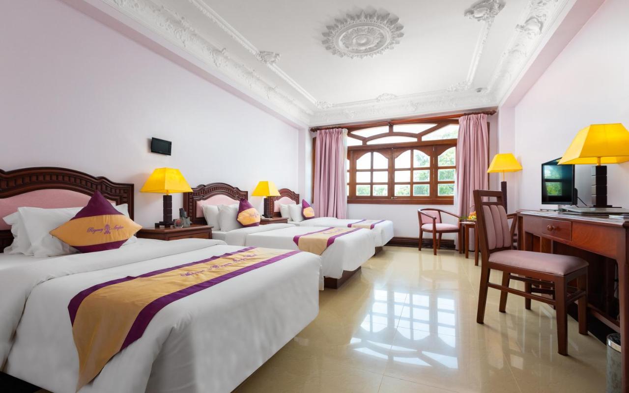 Regency Angkor Hotel Siem Reap Eksteriør billede
